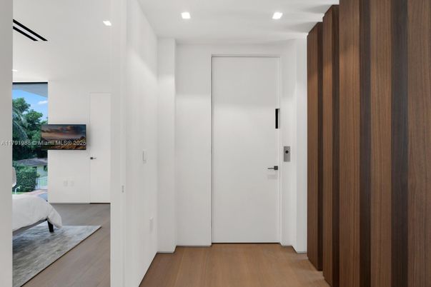 Elevator, Interior, Recessed Lighting, Wood Texture Flooring