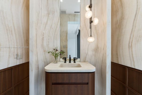 Bathroom, Interior, Pendant Lights