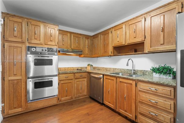 Interior, Kitchen, Stainless Steel Appliances, Wood Texture Flooring