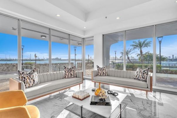 Interior, Living room, Marble, Recessed Lighting, Water