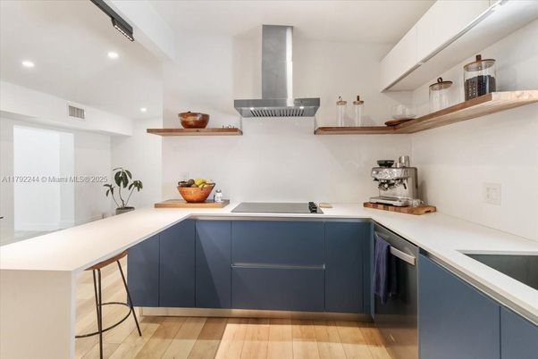 Interior, Kitchen, Recessed Lighting, Wood Texture Flooring