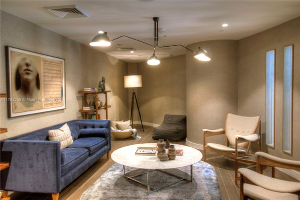 Interior, Living room, Pendant Lights, Recessed Lighting, Wood Texture Flooring