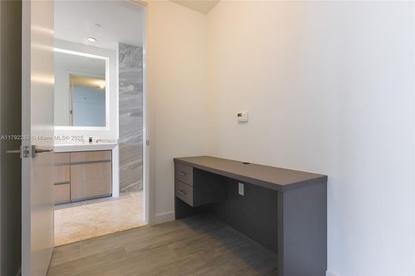Bathroom, Interior, Recessed Lighting, Wood Texture Flooring