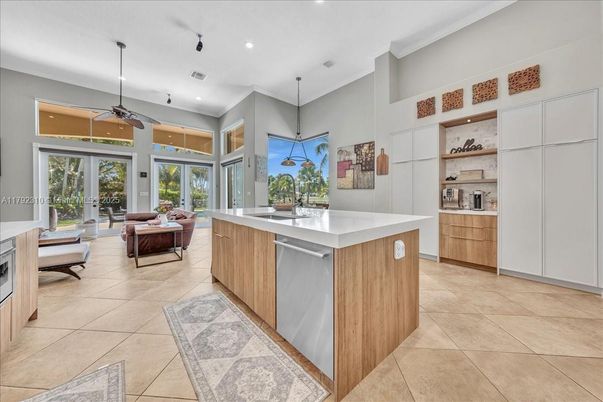 Interior, Kitchen, Living room, Pendant Lights, Recessed Lighting
