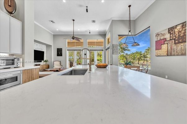 Interior, Kitchen, Pendant Lights, Recessed Lighting