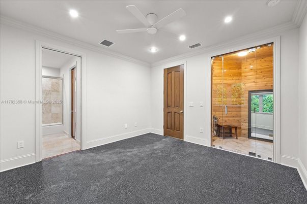 Empty room, Interior, Recessed Lighting, Wooden Walls