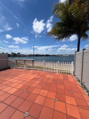 Exterior, Lake, Water