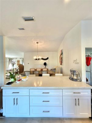 Chandelier, Dining room, Interior, Kitchen, Pendant Lights