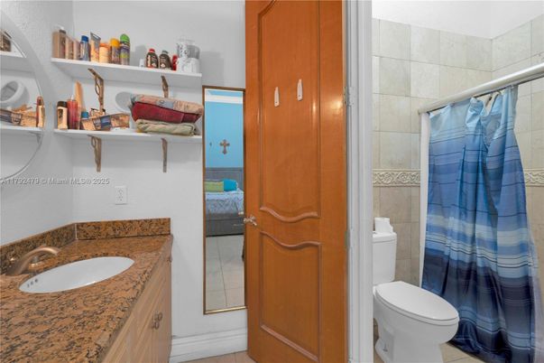 Bathroom, Interior
