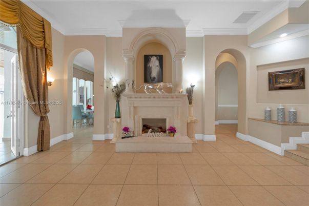Fireplace, Interior, Recessed Lighting