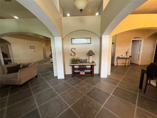 Interior, Recessed Lighting