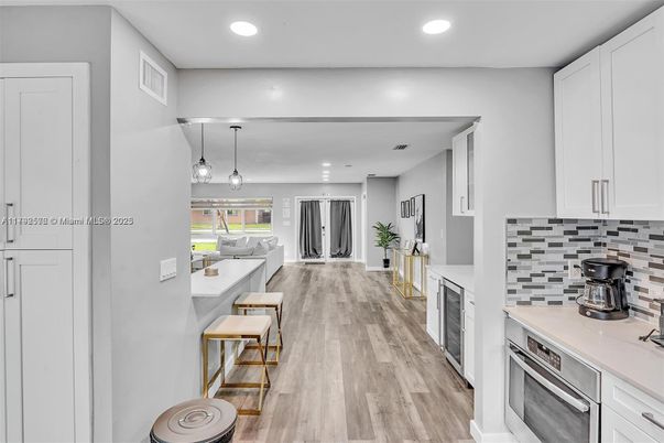 Interior, Kitchen, Pendant Lights, Recessed Lighting, Wood Texture Flooring