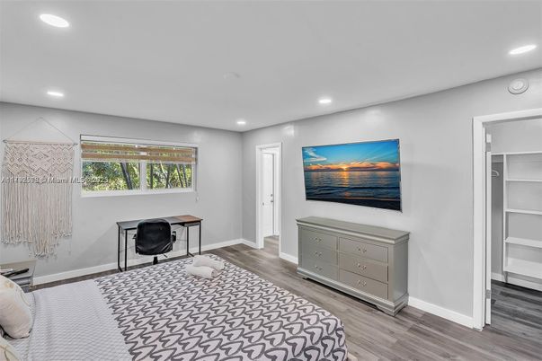 Bedroom, Home Office, Interior, Recessed Lighting, Wood Texture Flooring