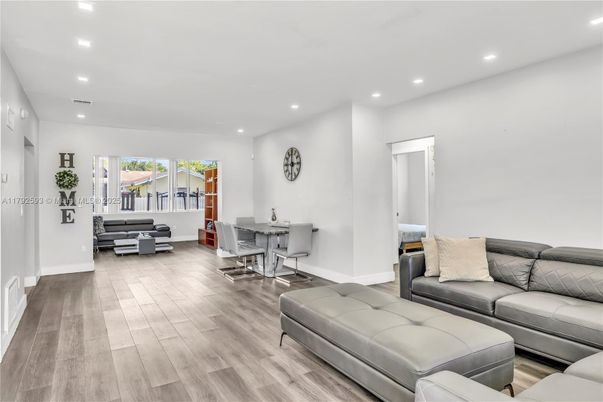 Dining room, Interior, Living room, Recessed Lighting, Wood Texture Flooring