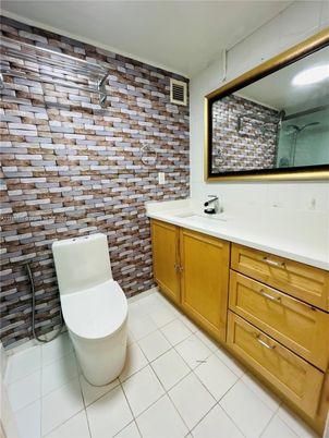 Bathroom, Interior, Stone Walls