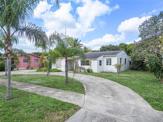 Attached, Backyard, Exterior, Facade, Ranch