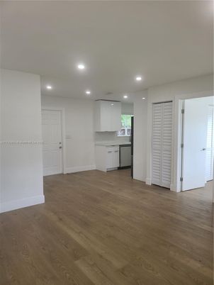 Empty room, Interior, Kitchen, Recessed Lighting, Wood Texture Flooring