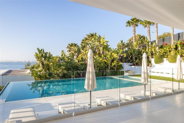 Water, Exterior, Pool, Other