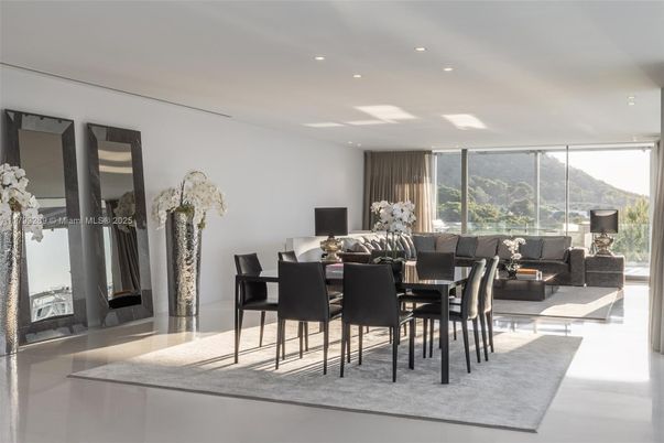 Dining room, Interior, Living room, Recessed Lighting