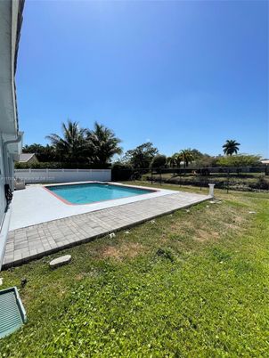 Backyard, Exterior, Pool