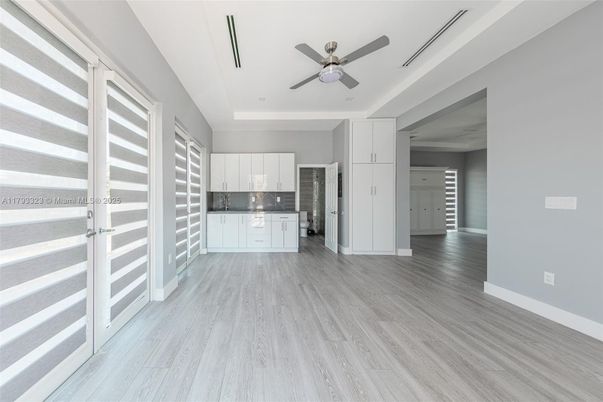 Empty room, Interior, Kitchen, Wood Texture Flooring