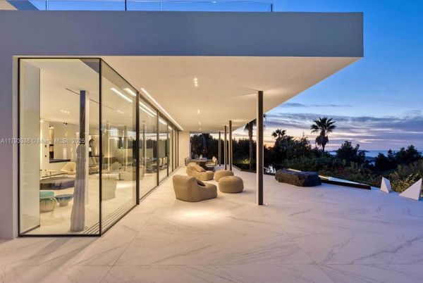 Exterior, Marble