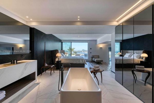 Bathroom, Bedroom, Free Standing Baths, Interior, Marble, Recessed Lighting