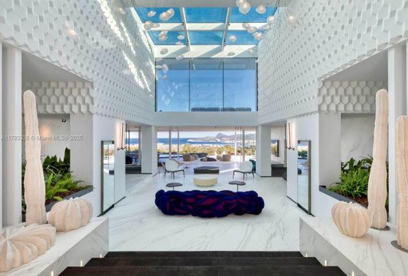 Interior, Marble, Pendant Lights