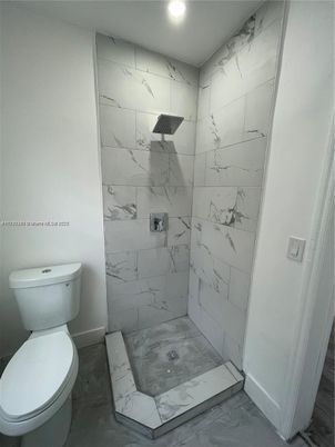 Bathroom, Interior, Marble Walls, Recessed Lighting