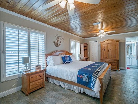 Bedroom, Interior, Wooden Ceilings, Wood Texture Flooring