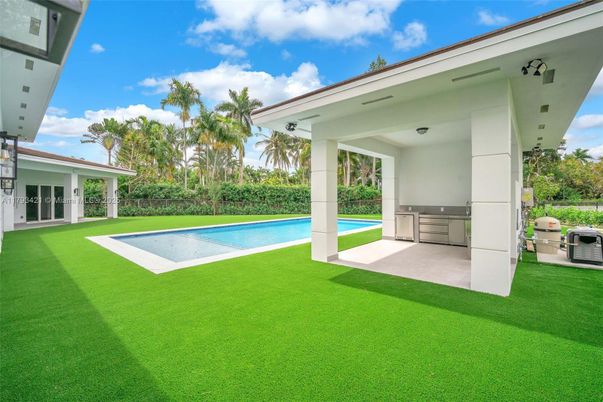 Backyard, Exterior, Pool
