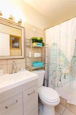 Bathroom, Interior