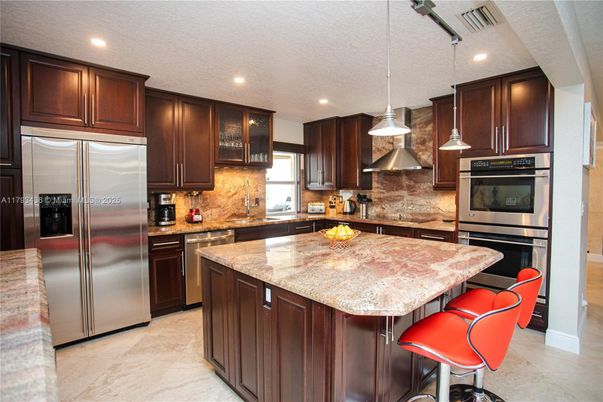 Interior, Kitchen, Pendant Lights, Recessed Lighting, Stainless Steel Appliances