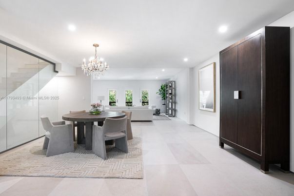Chandelier, Dining room, Interior, Living room, Recessed Lighting