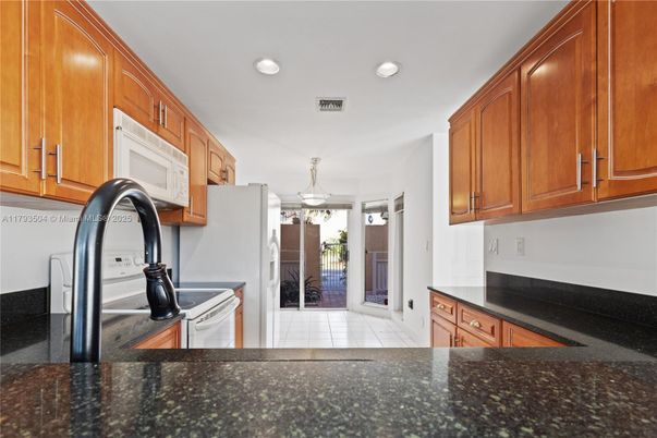 Interior, Kitchen, Pendant Lights, Recessed Lighting