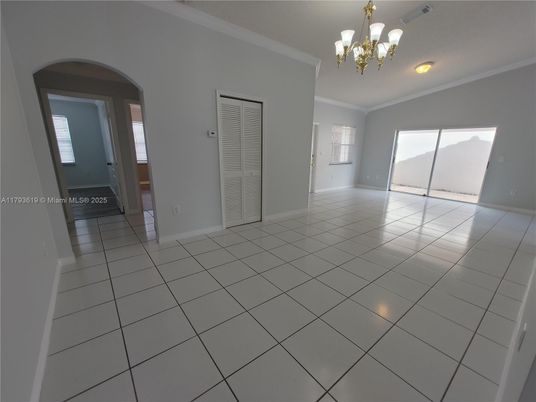 Chandelier, Empty room, Interior