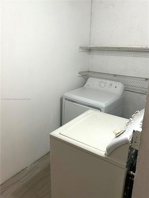 Interior, Washer