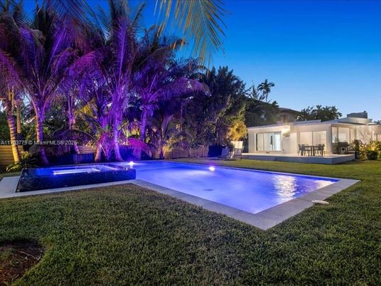Backyard, Exterior, Pool