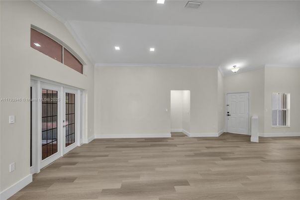 Empty room, Interior, Recessed Lighting, Wood Texture Flooring