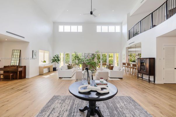 Dining room, Interior, Living room, Piano, Recessed Lighting, Wood Texture Flooring