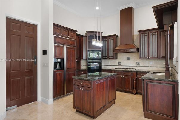 Interior, Kitchen, Pendant Lights, Recessed Lighting
