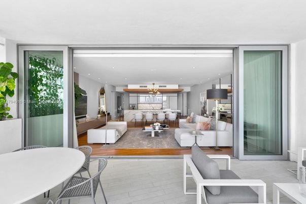 Dining room, Interior, Kitchen, Living room, Pendant Lights, Recessed Lighting, Wood Texture Flooring