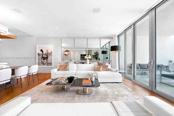 Dining room, Interior, Living room, Recessed Lighting, Wood Texture Flooring
