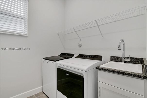 Interior, Washer