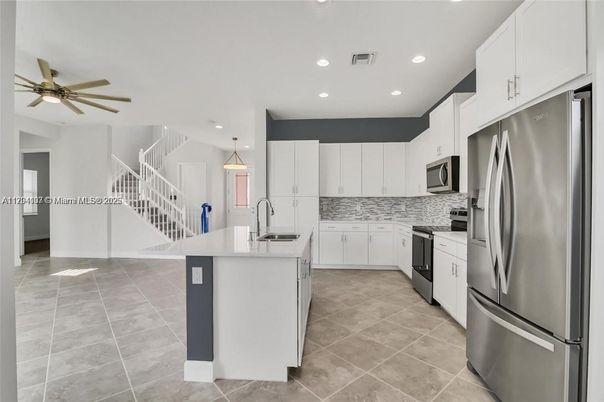 Interior, Kitchen, Pendant Lights, Recessed Lighting, Stainless Steel Appliances