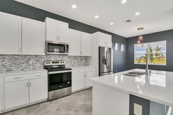 Interior, Kitchen, Pendant Lights, Recessed Lighting, Stainless Steel Appliances