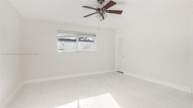 Empty room, Interior, Marble
