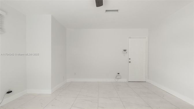 Empty room, Interior, Marble
