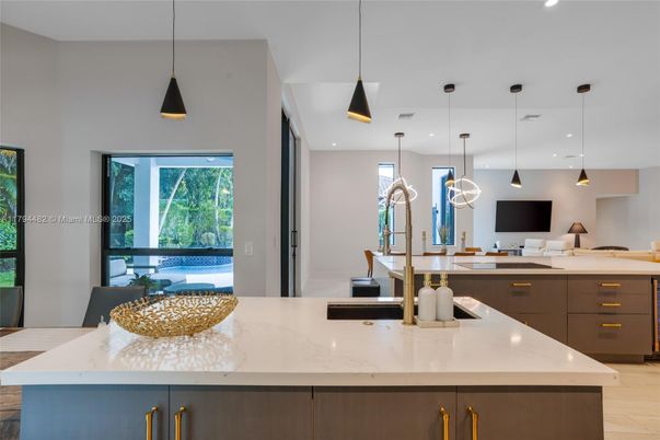 Interior, Kitchen, Pendant Lights, Recessed Lighting