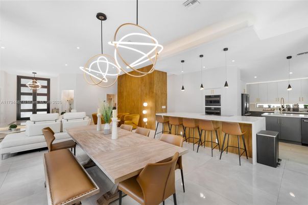 Dining room, Interior, Kitchen, Living room, Pendant Lights, Recessed Lighting